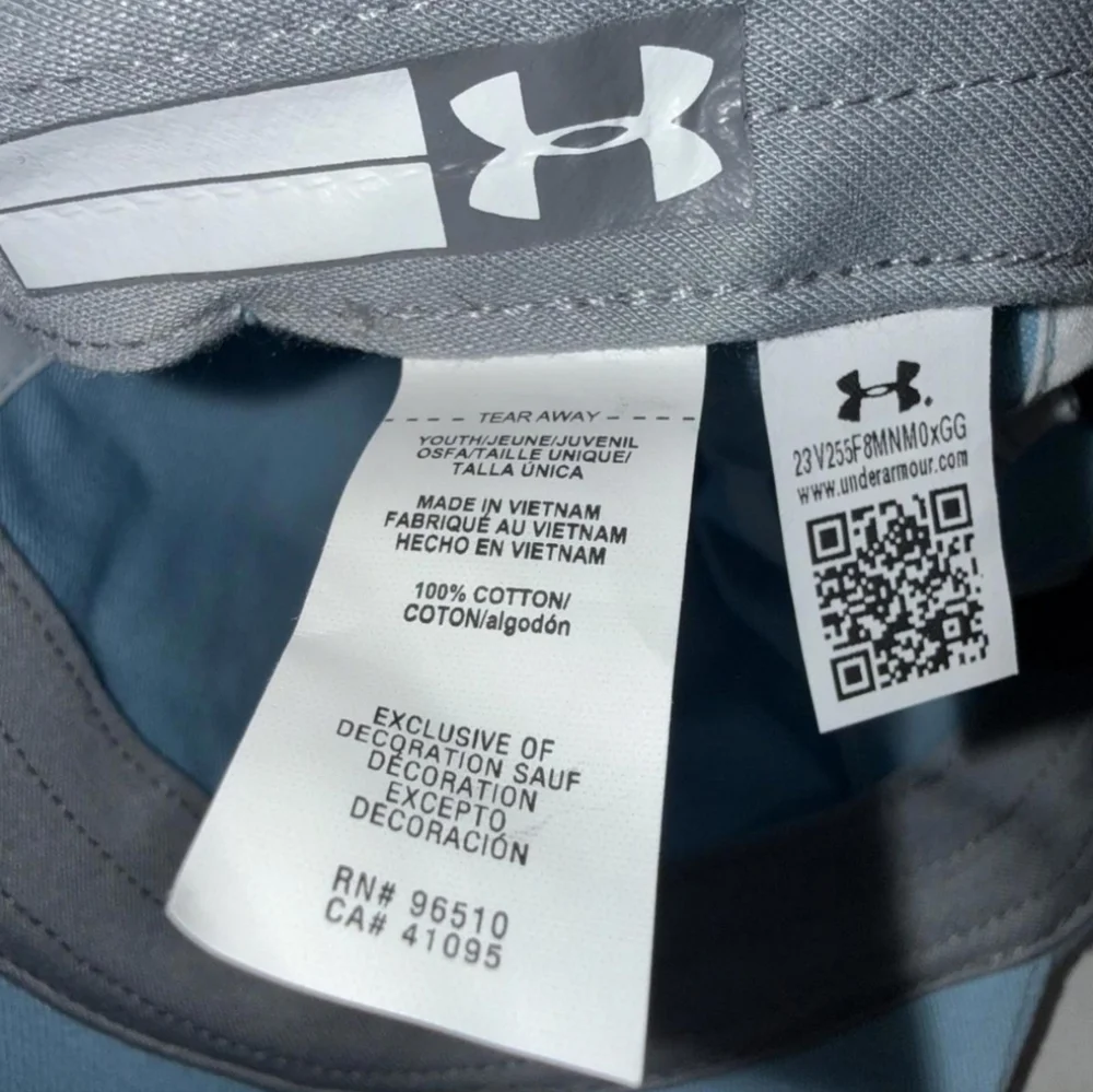 NWT Girl's Under Armour Sky Blue Cap with Peach Embroidery